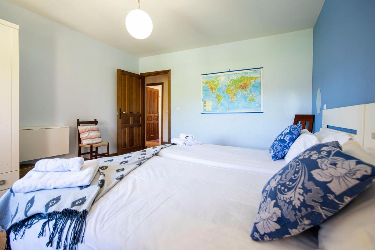 Apartamentos Ribera Del Duero Las Escuelas Vadocondes Esterno foto