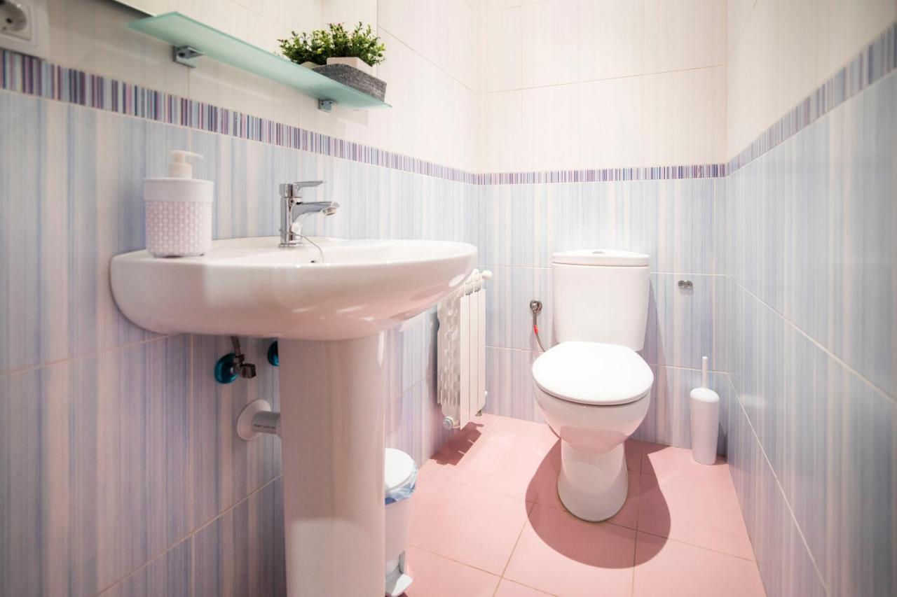 Apartamentos Ribera Del Duero Las Escuelas Vadocondes Esterno foto
